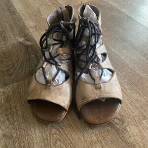 ROAN Distressed Leather Gladiator Sandals 8.5 | Fairycore Garden Girl